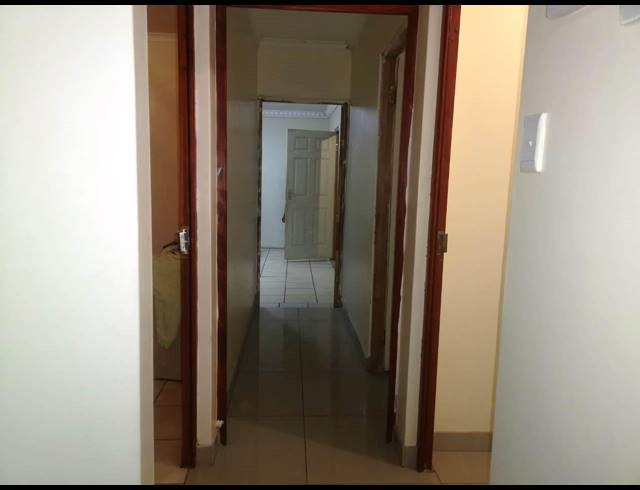 3 BEDROOM FREEHOLD SOLD IN MPOPHOMENI